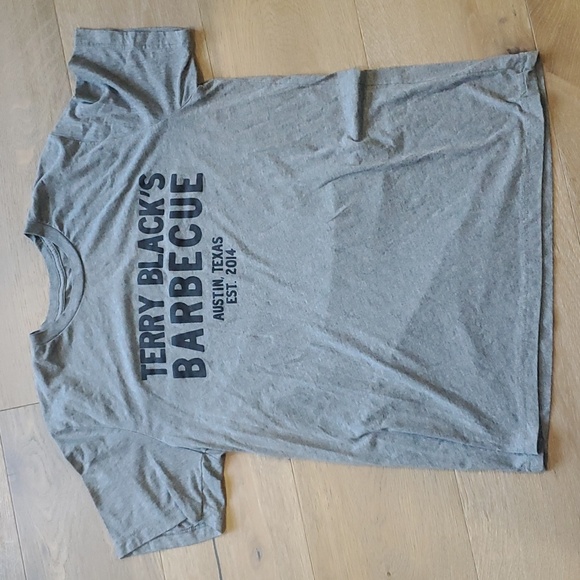 Terry Black's Barbecue Austin Texas Grey Shirt BBQ Gift Dads Fathers Day - Picture 2 of 2